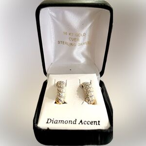 🌟🌟 NWOT Gold & Diamond Earrings!!!